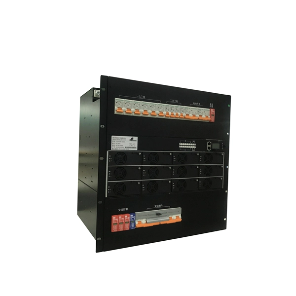 Dual-machine virtualization of core switches