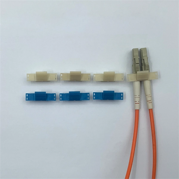 How to use a fiber optic splice box for tower applications 