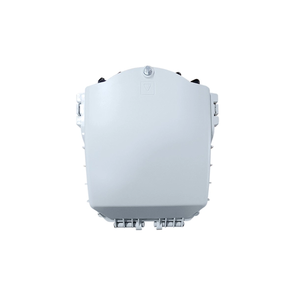 Low-noise fiber optic junction box for emergency communication