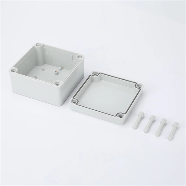 How to secure optical cables at fiber optic splice boxes